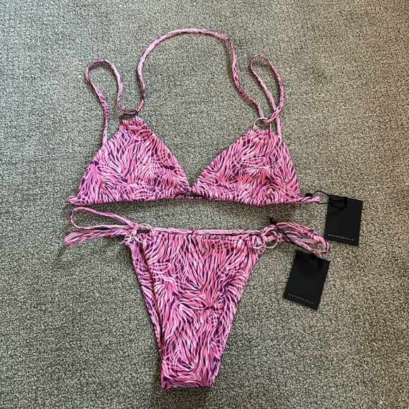 NWT Michael Costello x REVOLVE Kailo Top in Pink & Purple Multi - Picture 2 of 8